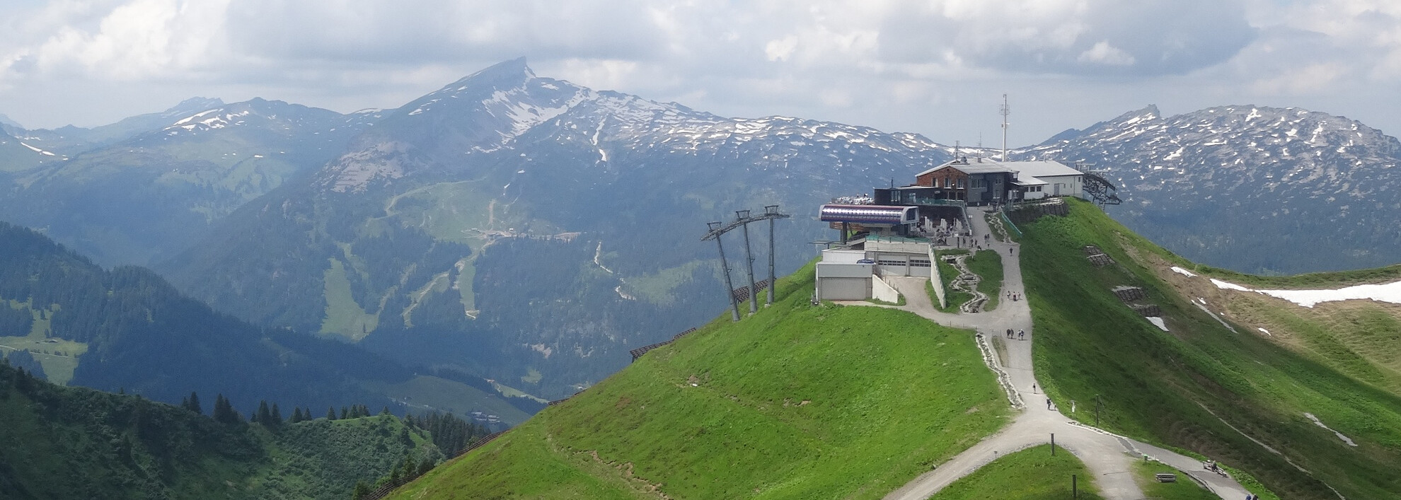 Am Einstieg des Walser Klettersteig | © Kleinwalsertal Tourismus eGen | @Via Ferrata