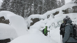 Schneewände im Kleinwalsertal | ©  Kleinwalsertal Tourismus eGen | Fotograf: Antje Pabst