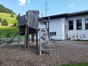 Kinderspielplatz Mittelberg Sommer | © Kleinwalsertal Tourismus | N. Lughammer