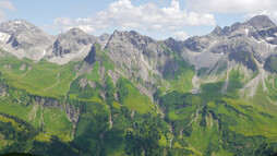 Grandioser Ausblick beim Abstieg vom Südlichen Schafalpenkopf | © AV-alpenvereinaktiv.com