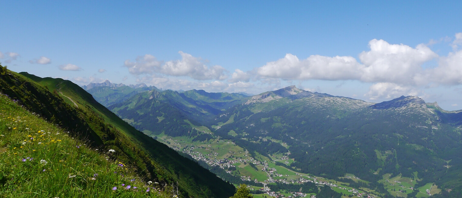 Blick ins Kleinwalsertal | © Outdooractive Premium