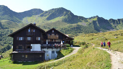 Schwarzwasserhütte Sommer | © Schwarzwasserhütte | Dominik Müller