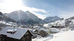 Hirschegg im Winter | © Kleinwalsertal Tourismus eGen
