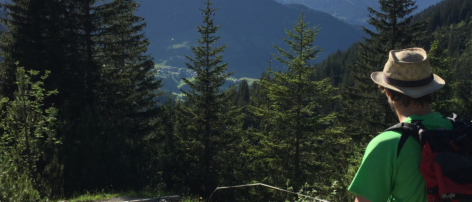 Am Aufstieg zur Vorderen Wildenalpe  | © Kleinwalsertal Tourismus eGen
