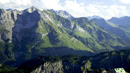 Bergpanorama um die Mindelheimer Hütte | © Kleinwalsertal Tourismus