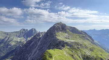 Ausblick Kemptner Köpfle @Kleinwalsertal Tourismus (4).JPEG