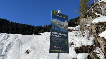 Informationsschild vor der Alpe Melköde