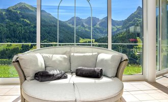 Lounge island with panoramic view