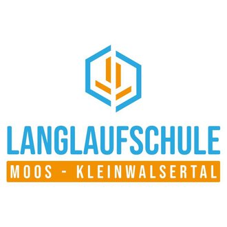 A logo of the cross-country ski school Moos - Kleinwalsertal. It is in blue and orange with a stylized tree design. | © Langlaufschule Moos - Kleinwalsertal Logo