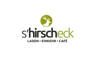 Ein modernes Logo für ein Café und Laden. Der Name "s'hirscheck" ist kreativ gestaltet und beinhaltet ein stilisiertes Geweih. | © s´Hirscheck Logo