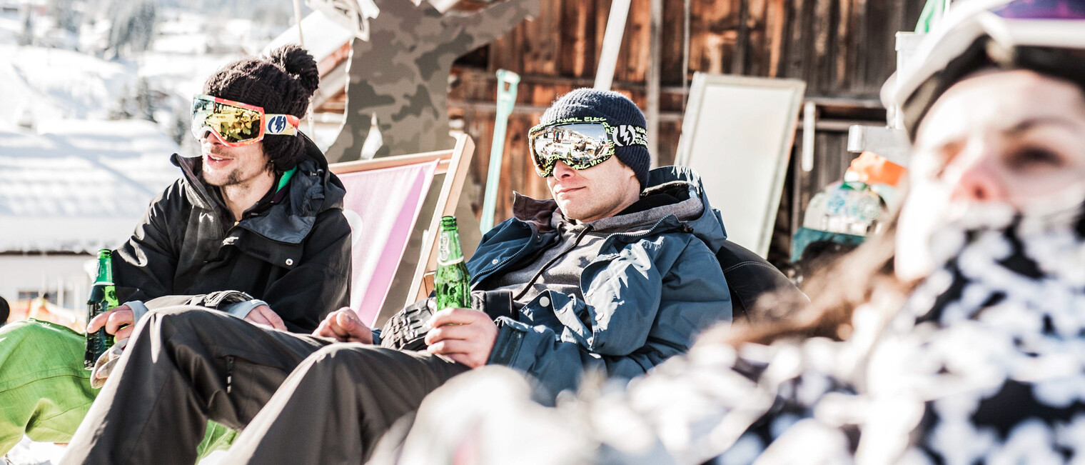 Chillen im Liegestuhl | © Kleinwalsertal Tourismus eGen | Fotograf: Mariell Vikkisk