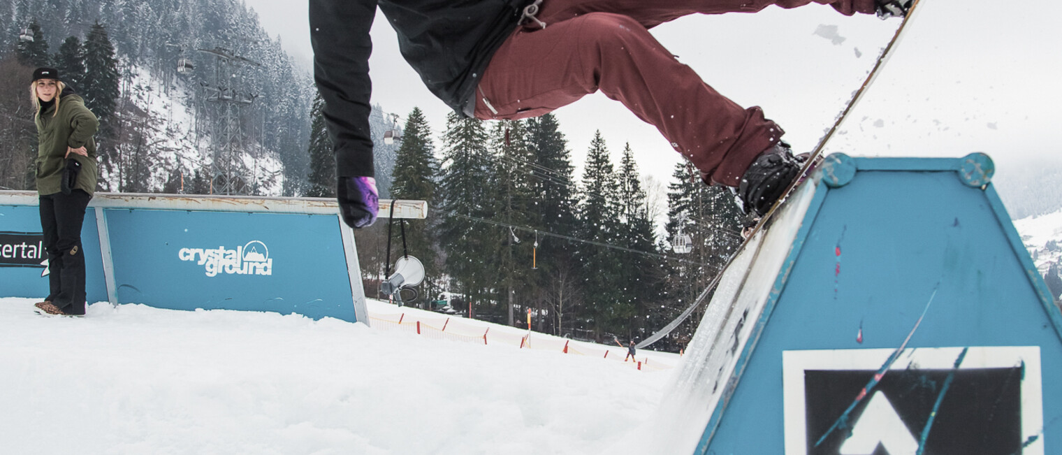 Freestyle - Snowboarden | © Kleinwalsertal Tourismus eGen | Fotograf: Mariell Vikkisk