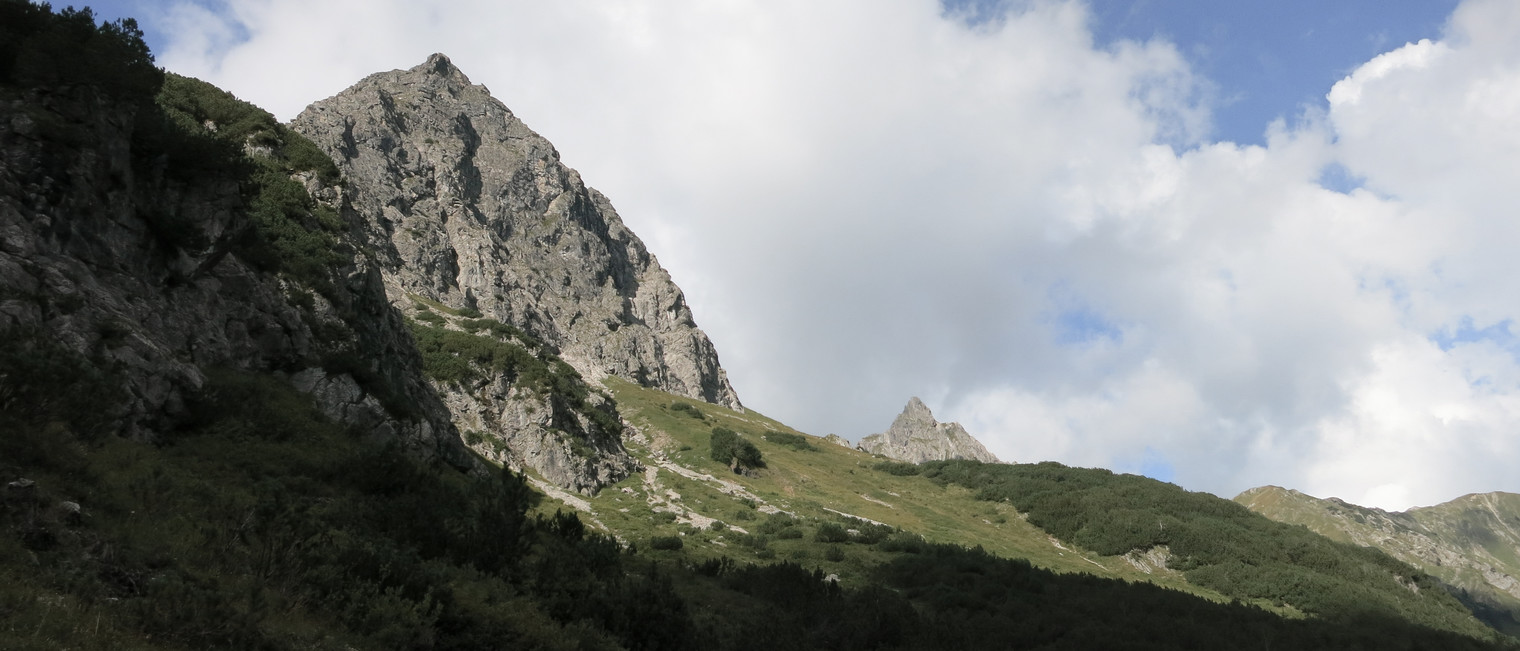 Blick auf die Berge | © Kleinwalsertal Tourismus eGen | Fotograf:  Antje Pabst