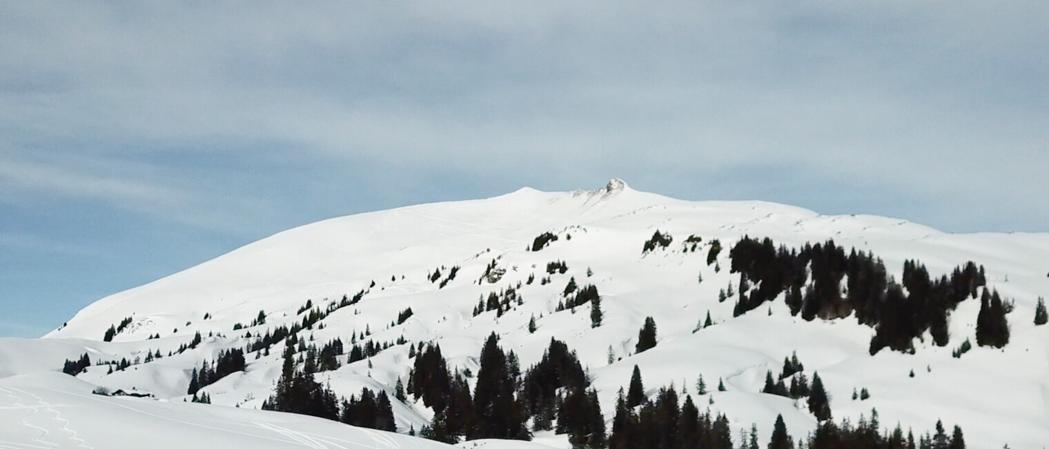 Skitour im Schwarzwasser | © Kleinwalsertal Tourismus eGen | Fotograf: Chris Lemke