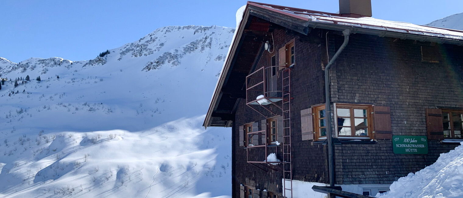 Schneeschuhtour Schwarzwassertal | © Kleinwalsertal Tourismus | Fotograf: Katharina Kleiter 