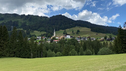Ausblick Mittelberg | © Kleinwalsertal Tourismus eGen