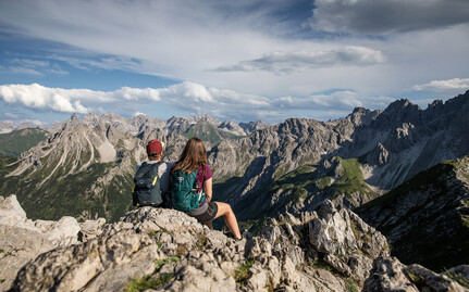 Wandern Kanzelwand Gipfel | © Kleinwalsertal Tourismus eGen | Fotograf: Bastian Morell