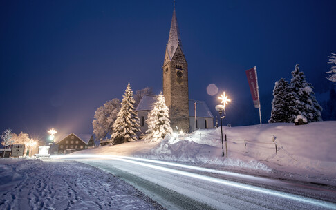 Weihnachten Mittelberg | © Kleinwalsertal Tourismus eGen | Fotograf: Dominik Berchtold