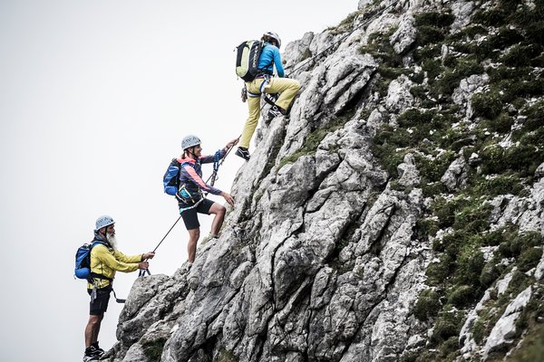Klettersteig Erlebnis mit der Bergschule | ©  Kleinwalsertal Tourismus eGen | Fotograf: Dominik Berchtold