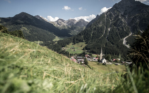 View of the Schafalpkopf from Zaferna | ©  Kleinwalsertal Tourism eGen | Photographer: Dominik Berchtold