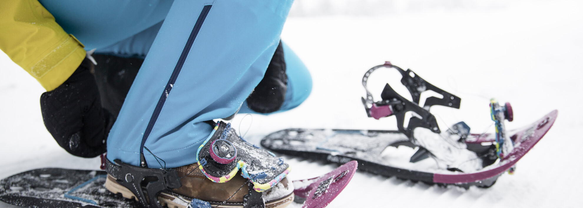 Schneeschuh-Ausrüstung | © Kleinwalsertal Tourismus eGen | Fotograf: Oliver Farys