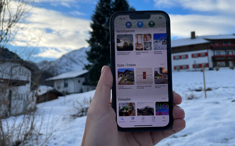 App der Allgäu-Walser-Card auf dem Handy