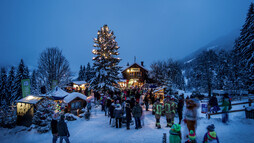 Advent E'Lüüta beim Walser Adventszauber | © Kleinwalsertal Tourismus eGen | Fotograf: Dominik Berchtold