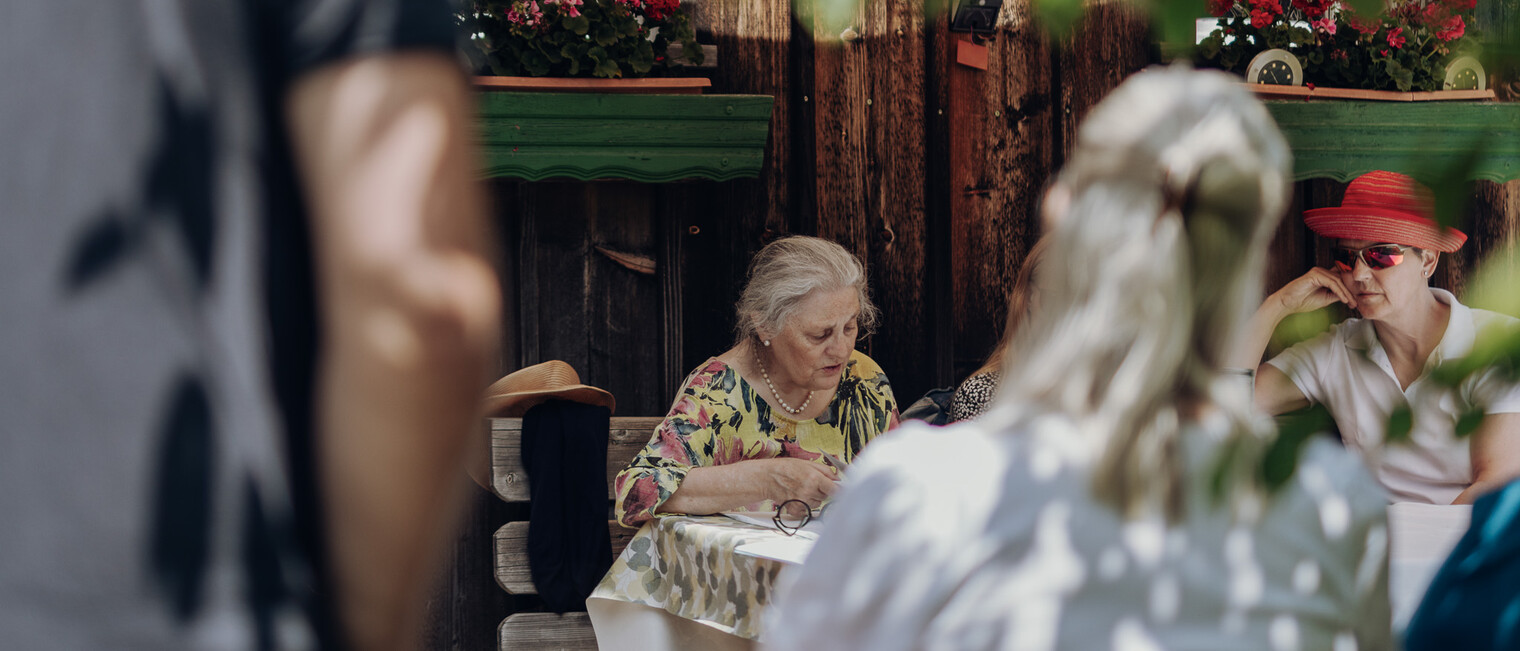 Antonie Schneider at the Festival of Literature 2023 | © Kleinwalsertal Tourismus | Photographer: Philipp Herzhoff