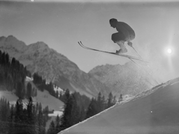 Skifahrer | © Karl Max Kessler Archiv
