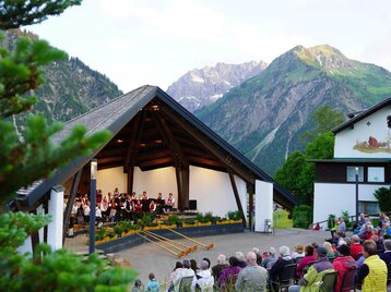 Trachtenkapelle Harmonie Mittelberg