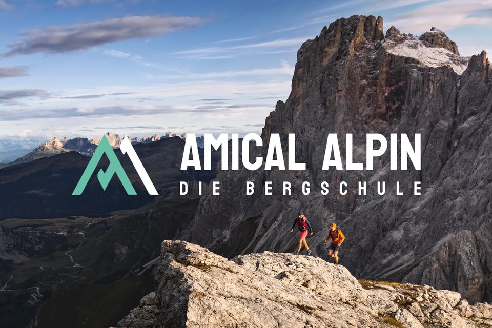 AMICAL alpin die Bergschule Logo | © SALEWA | Fotograf Storvteller Labs