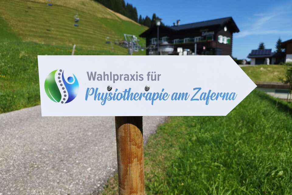 Physiotherapie am Zaferna Mittelberg | © Kleinwalsertal Tourismus | N. Lughammer