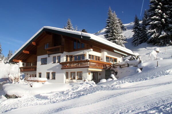 winter house view appartements Kanzelwand
